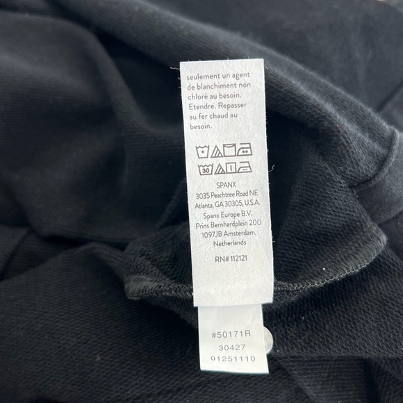 Spanx Sz 1X Black AirEssentials Crew Shirt - Picture 6 of 10